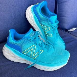 Turquoise New Balance Fresh Foam more women’s size 9.5